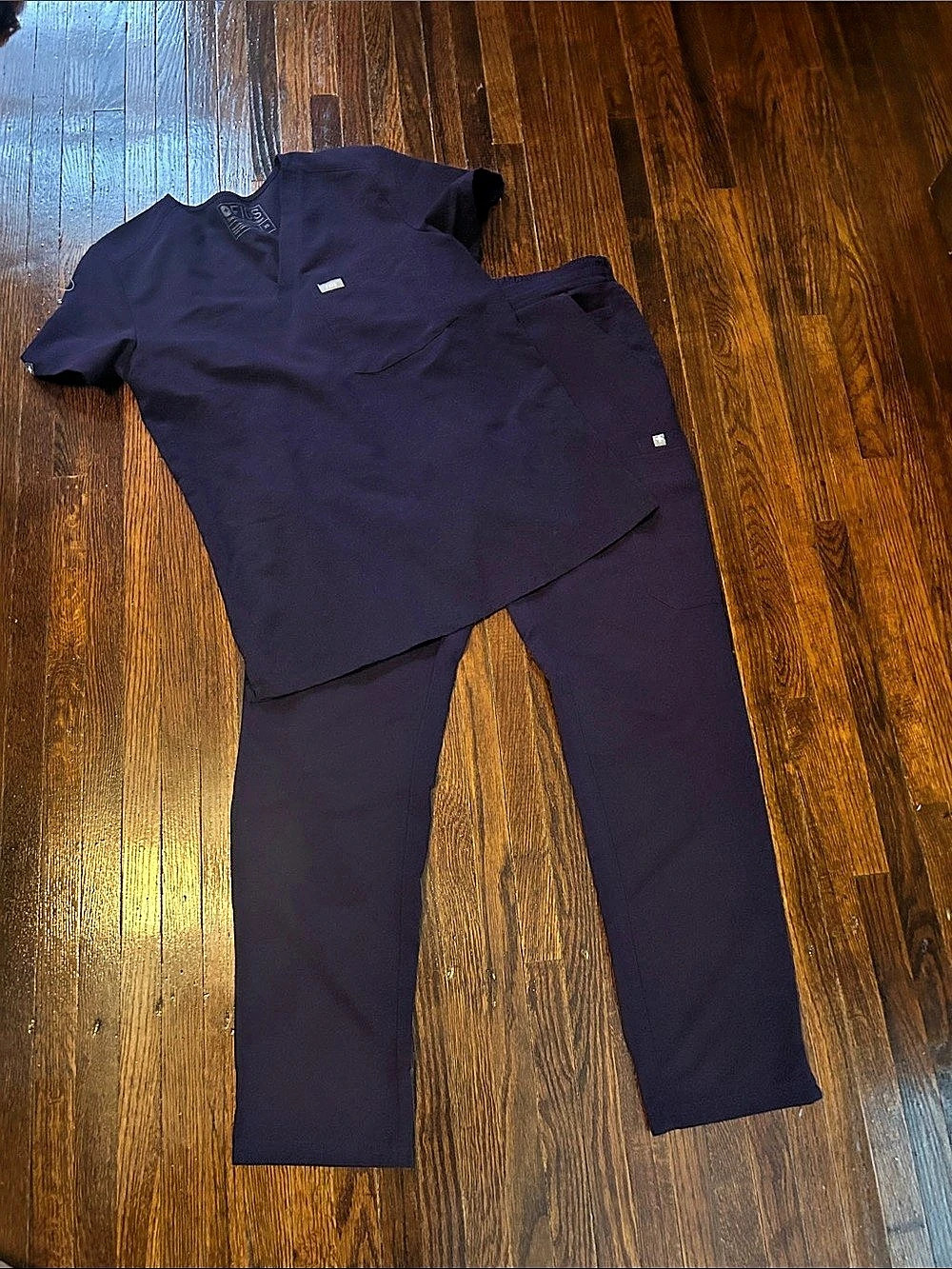 FIGS Scrub Set in Purple Size Small